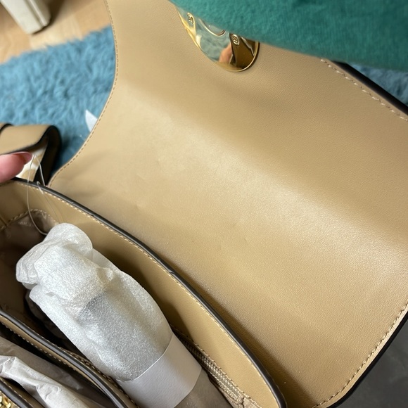 🛍️🤩Michael Michael Kors Carmen Shoulder Bag/Wallet Set🛍️🤩 - Picture 12 of 17